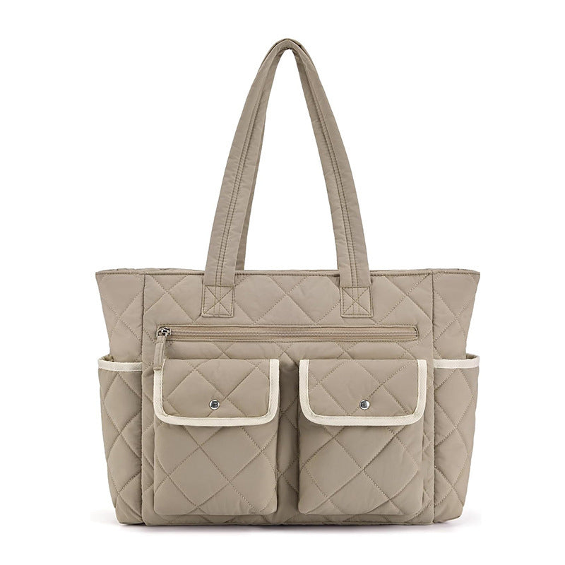 Stylish handbag with multiple outer pockets Bowlift