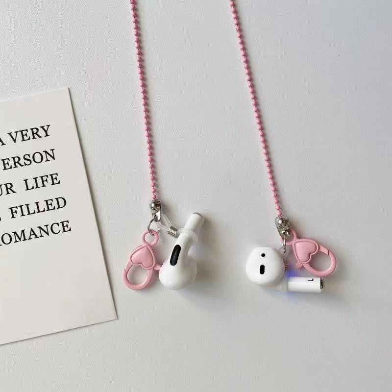 Fashionable glasses chain with heart pendant Bowlift