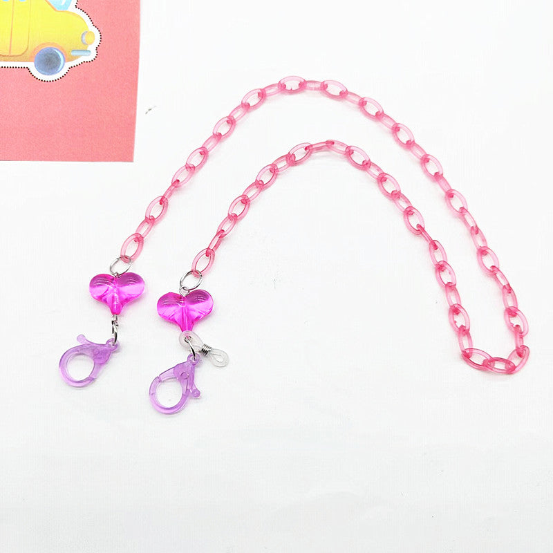 Necklace with Heart Pendant Bowlift