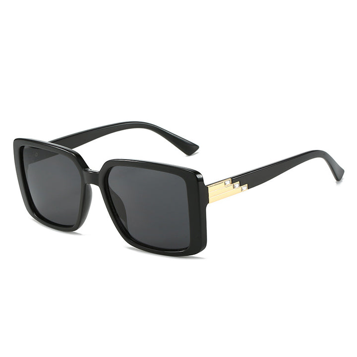 Women's fashionable square sunglasses with trendy details Bowlift