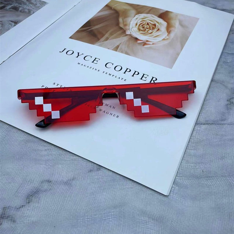 Geometric Pixelated Frame Sunglasses Bowlift