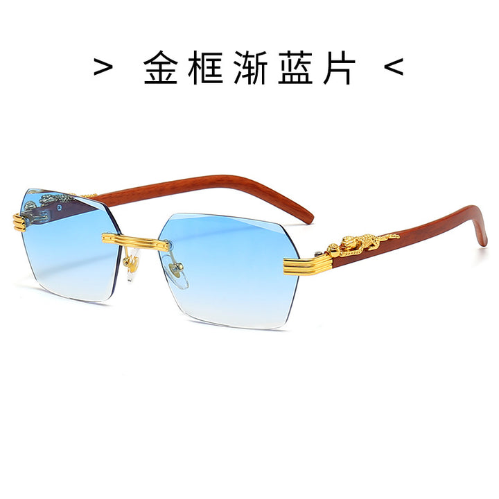Ladies Designer Sunglasses with Artistic Wooden Frame and Elegant Glass Elements Bowlift