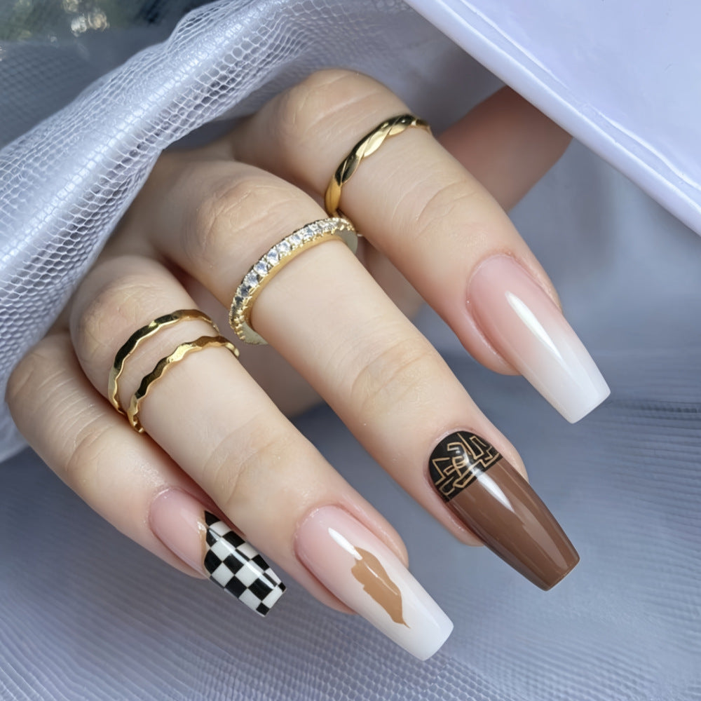 Artificial nails with modern geometric design Bowlift