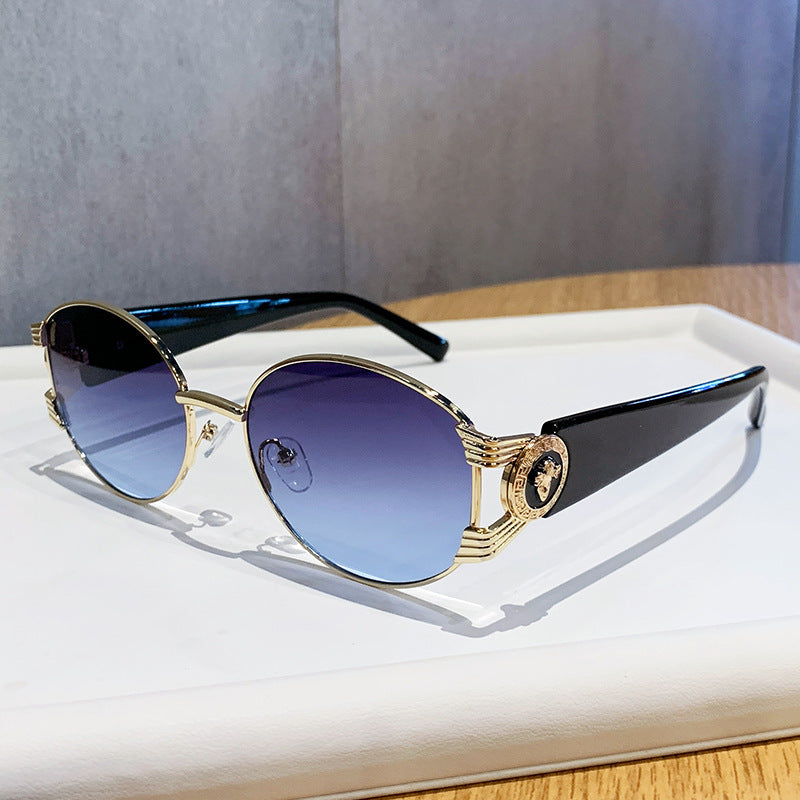 Ladies elegant sunglasses with luxurious metal frame and mirrored lenses Bowlift