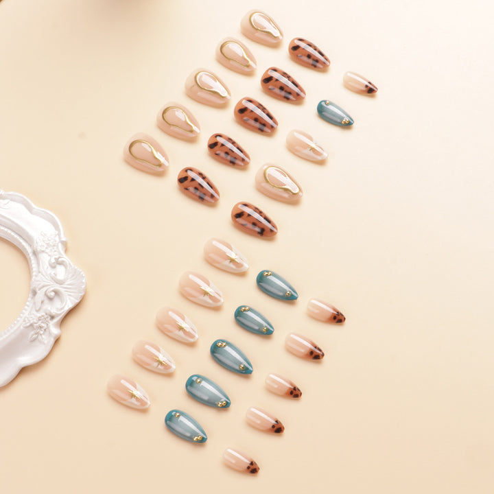 Artistic Press-On Nail Extensions Bowlift