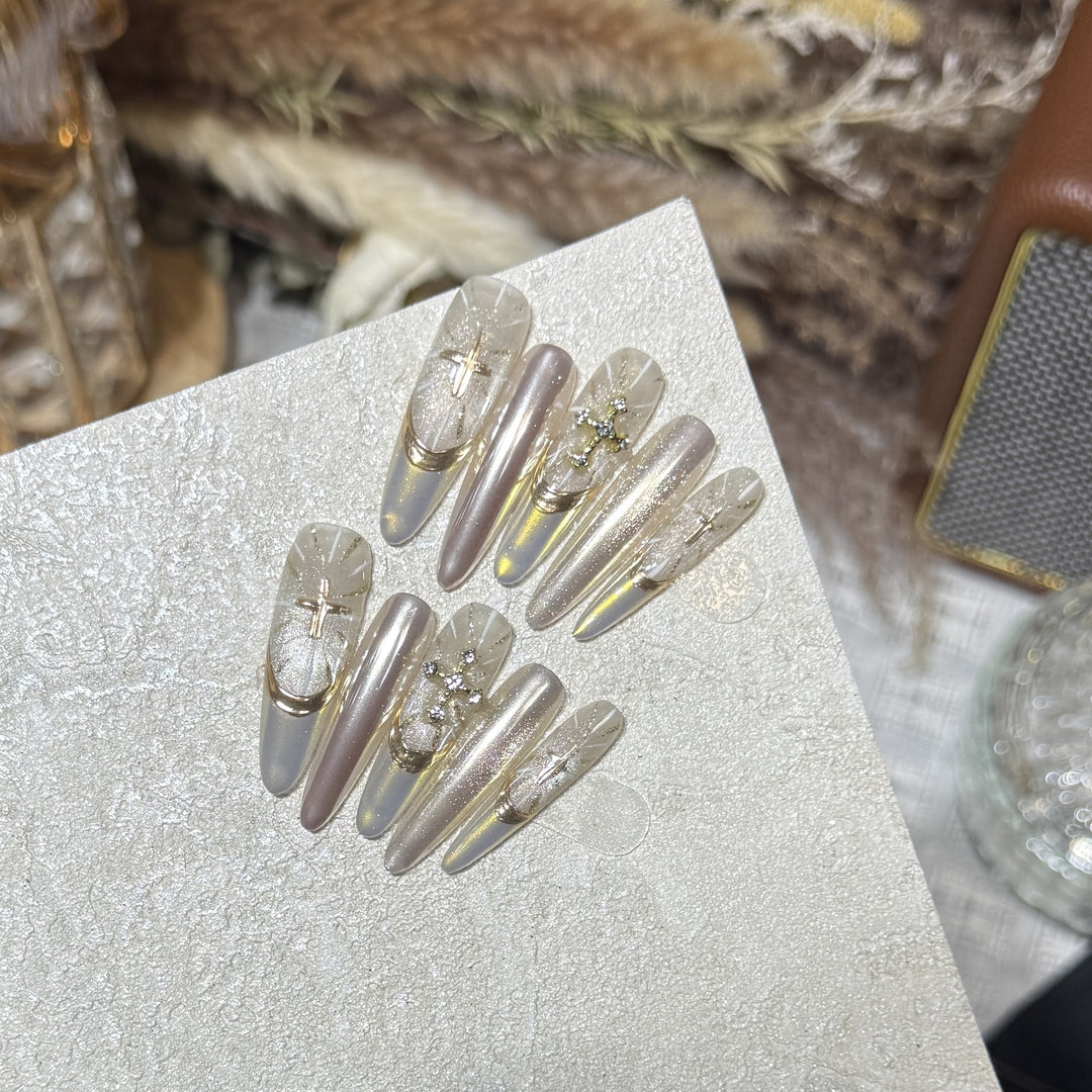 Glamorous Stiletto Press-On Nail Set with Artistic Accents Bowlift
