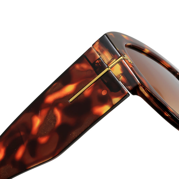 Fashion-Forward Oversized Shield Sunglasses Bowlift