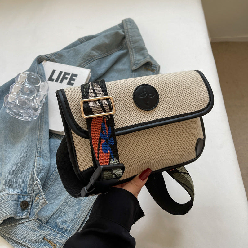 Floral Embroidered Messenger Bag Bowlift