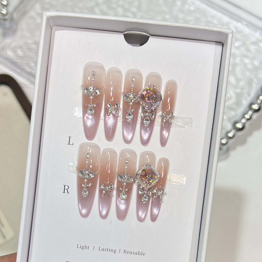 Decorative Rhinestone-Embellished Stiletto Press-On Nails Bowlift