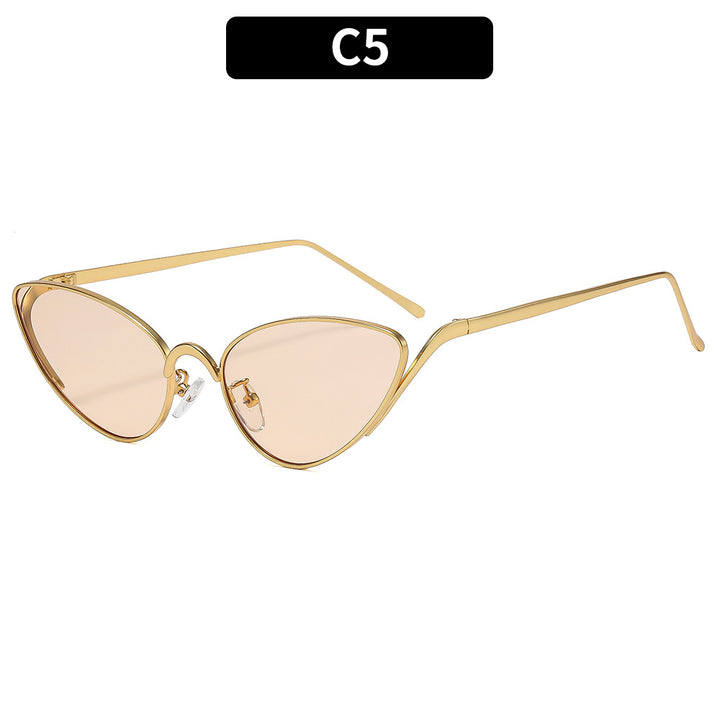 Luxurious Cat-Eye Sunglasses with Metal Accents