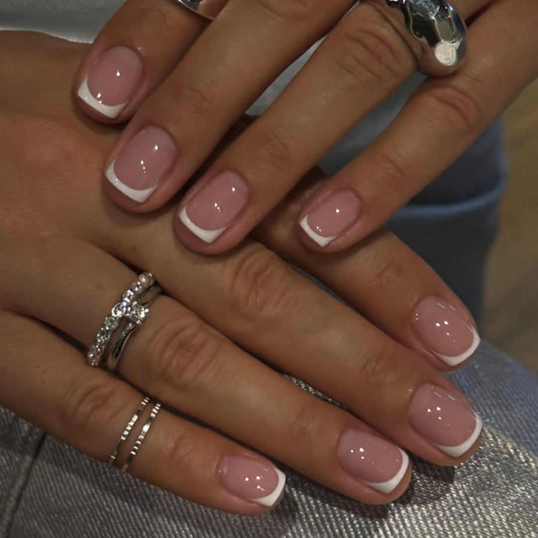 Artful French Manicure Nail Art Bowlift
