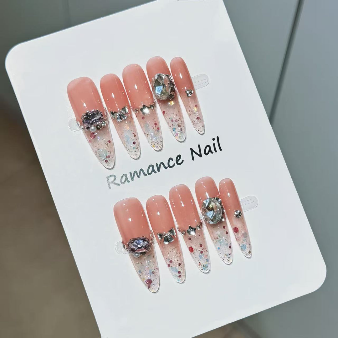 Elegant Press-On Nail Set Bowlift