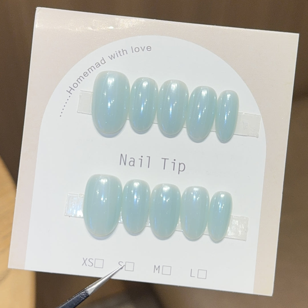 Artifical Nail Tips with Shimmering Effect Bowlift