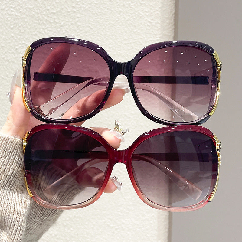 Women's Oversized Designer Sunglasses with Luxurious Accents Bowlift