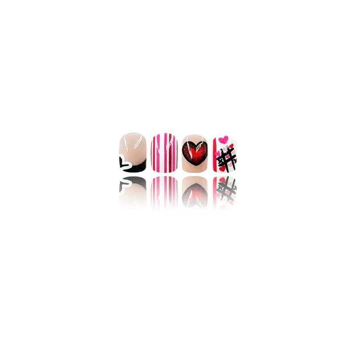 Artificial nail set with romantic heart and stripe designs Bowlift
