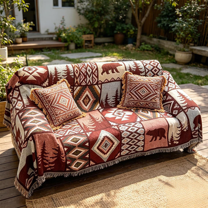 Cozy Geometric Patterned Throw Blanket