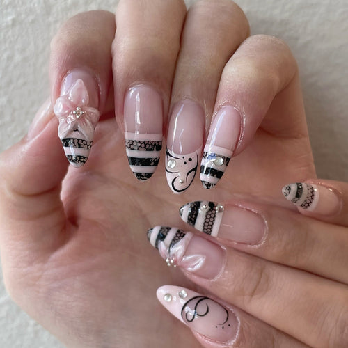 Artful Nail Extensions with Elegant 3D Decorations Bowlift