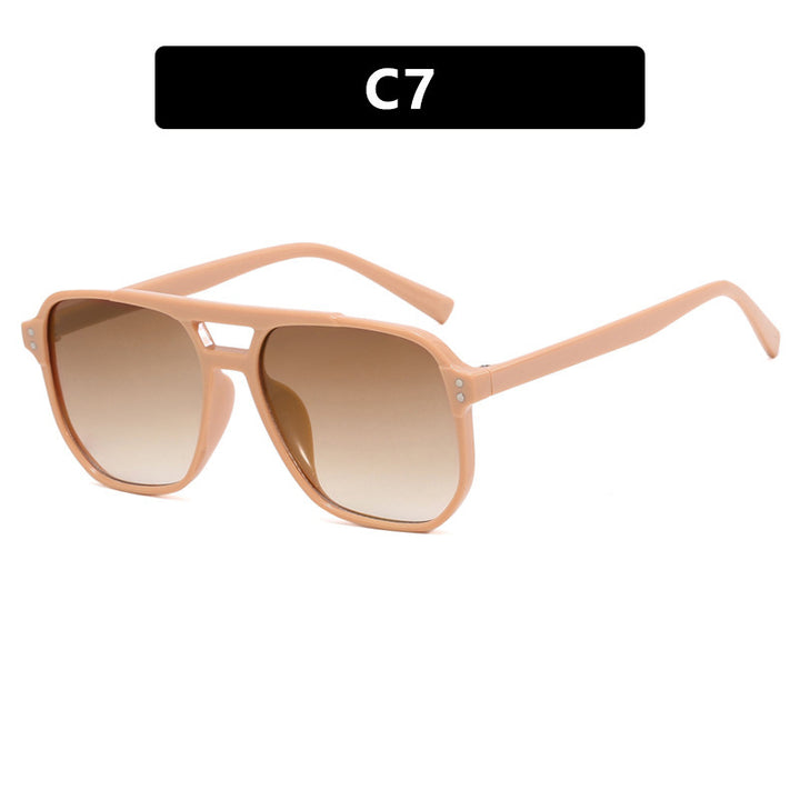 Women's fashionable sunglasses with angular frame Bowlift