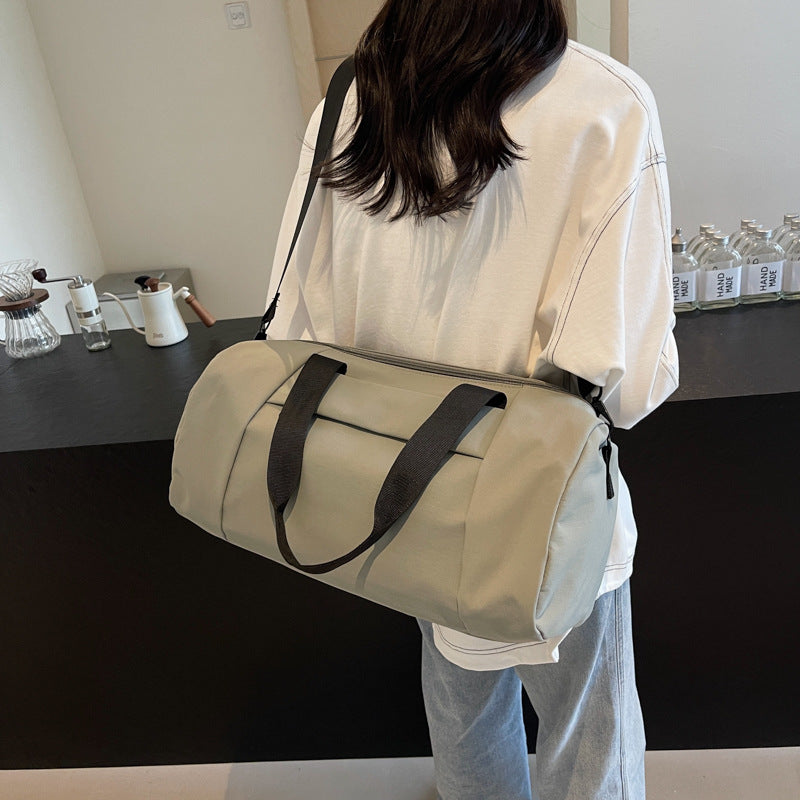 All-Weather Travel Gym Holdall Bowlift