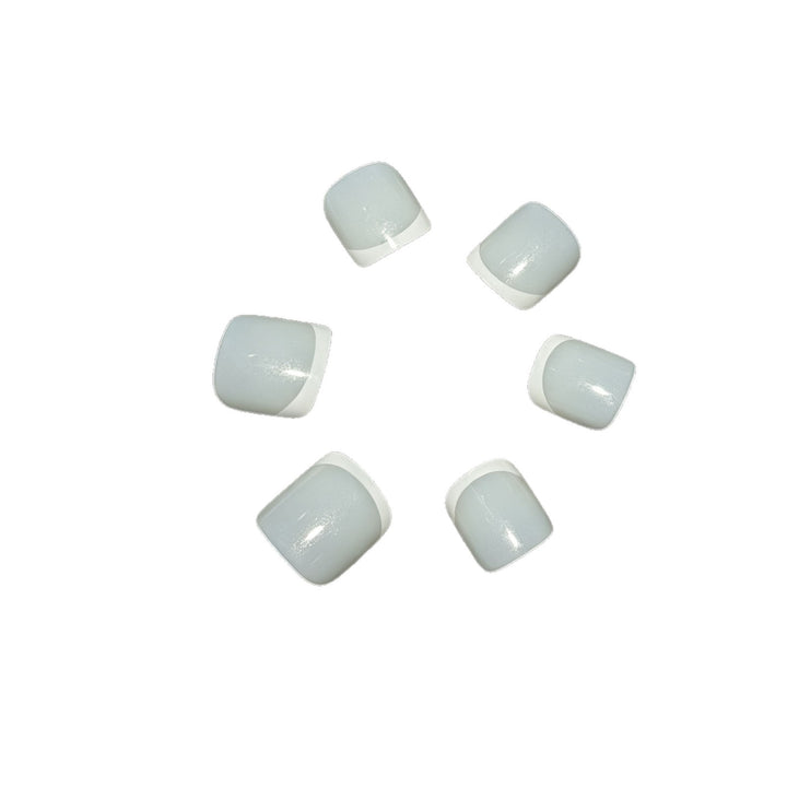Stylish French Tip Press-On Nails Bowlift
