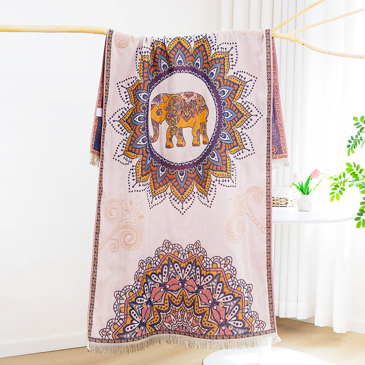 Unisex cuddly blanket with cute bear motif Bowlift