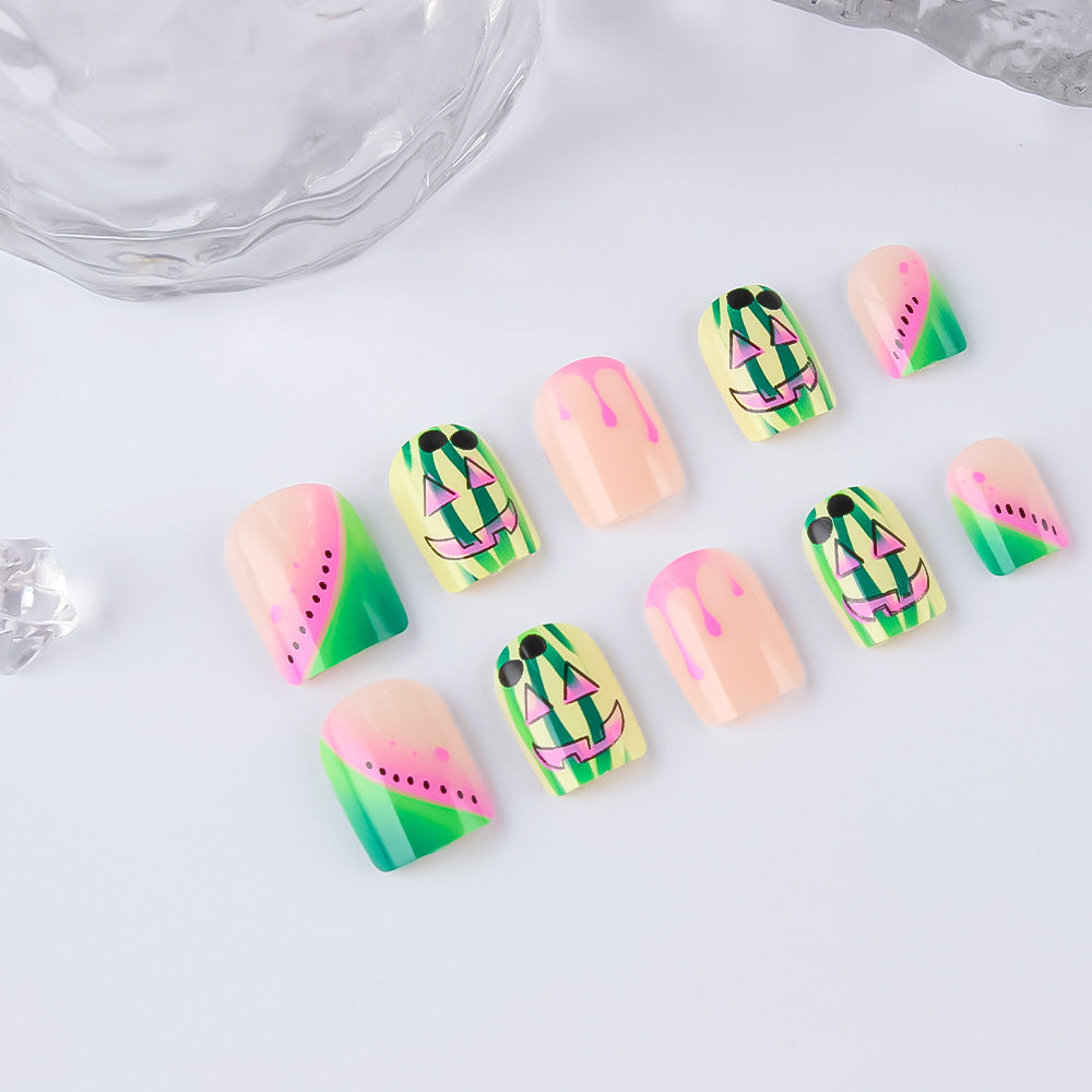Halloween-Themed Nail Design Set Bowlift