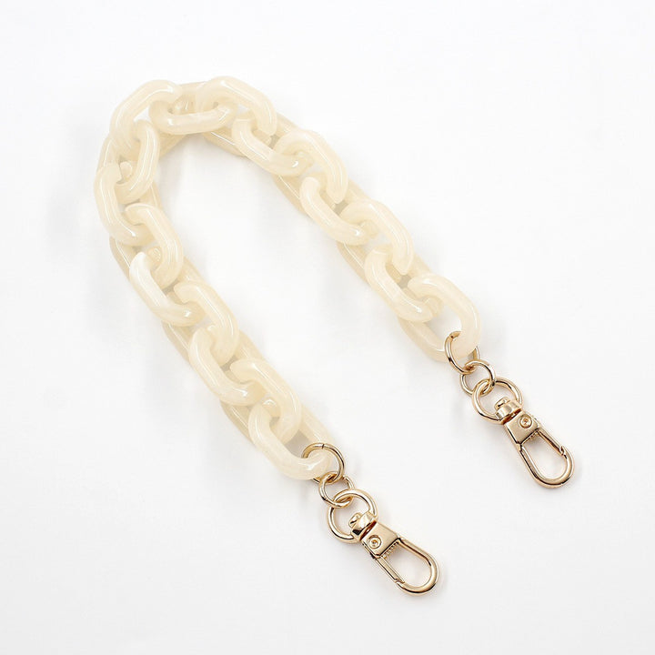Elegant Beaded Eyewear Chain Bowlift