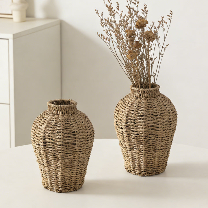 Decorative jug made of woven material Bowlift