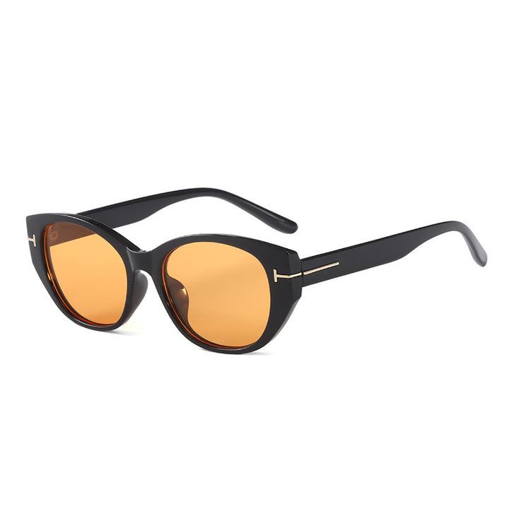 Women's Cat-Eye Sunglasses with Elegant Frame and Protective UV Filter Bowlift
