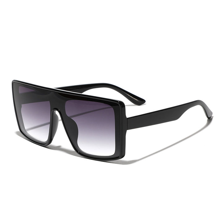 Women oversized square sunglasses with luxurious tortoiseshell design Bowlift