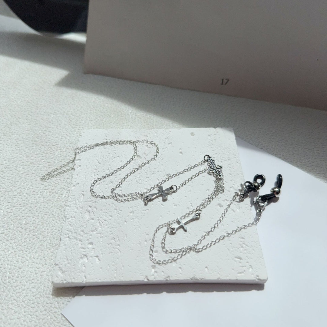 Minimalist Silver Chain Necklace Bowlift