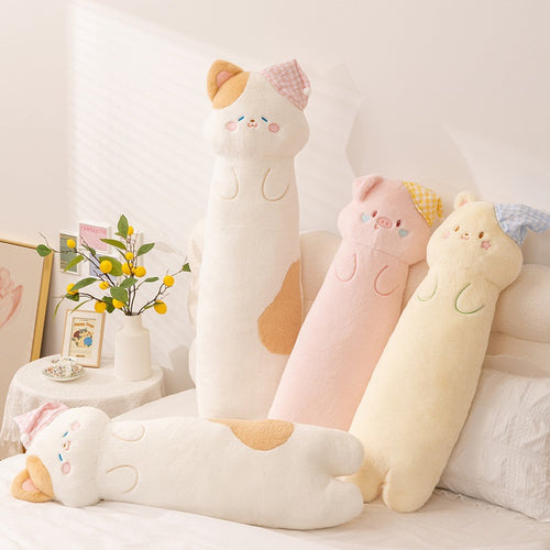 Plush neck roll with kitten motif Bowlift