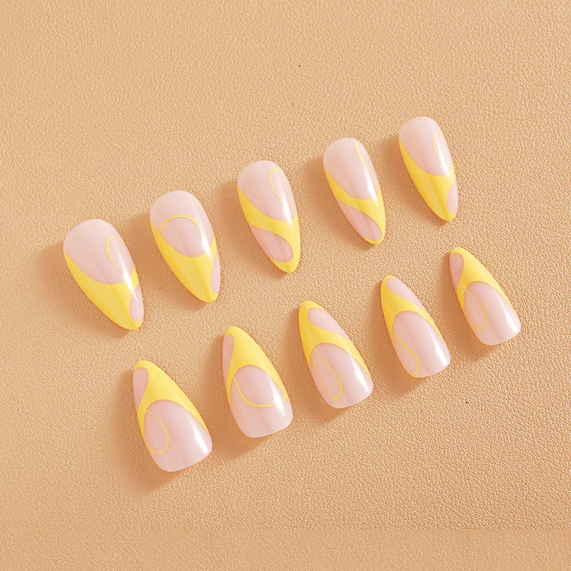 Nail set with elegant French tips Bowlift