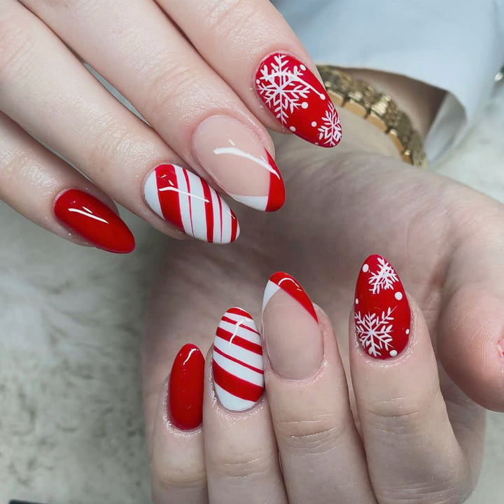Holiday-Inspired Acrylic Nail Art Bowlift