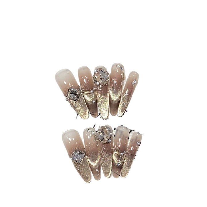 Glamorous Press-On Nail Art Set Bowlift