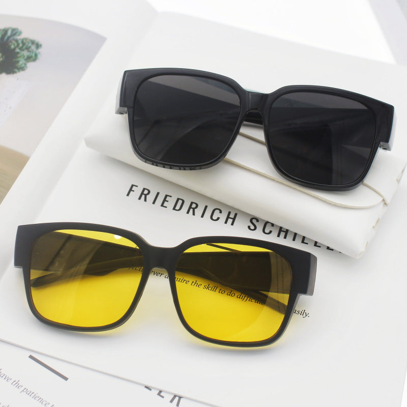 Ladies oversized sunglasses with geometric design Bowlift