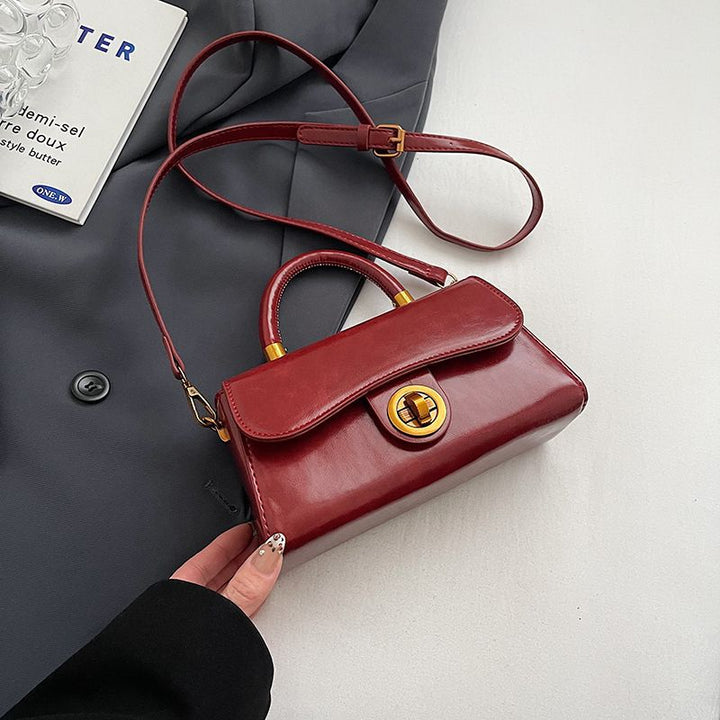 Structured Crossbody Handbag Bowlift