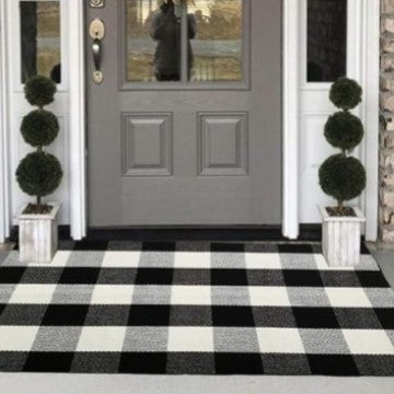 Stylish Checkered Outdoor Mat
