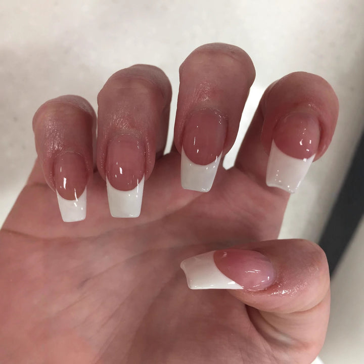 Nail set with elegant glitter design Bowlift