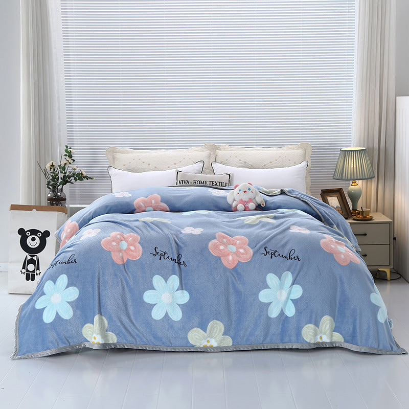 Women's Fluffy Cuddle Blanket with Playful Cloud Pattern Bowlift