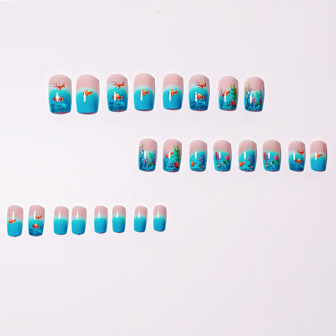 Ocean-Themed Artistic Nail Art Bowlift