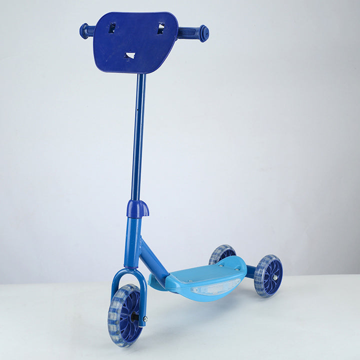 Fun Animal-Themed Kick Scooter Bowlift
