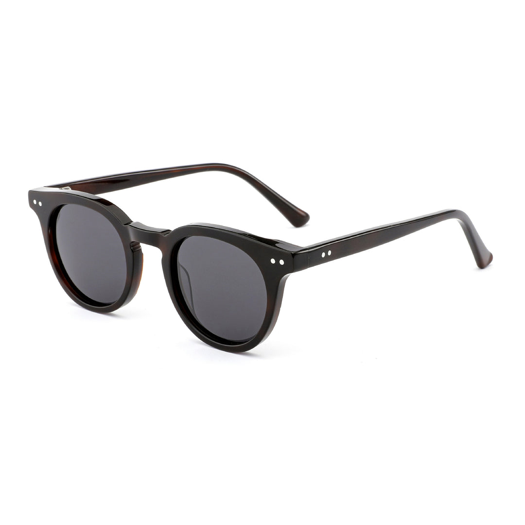 Ladies fashionable sunglasses in timeless style with sturdy frame Bowlift