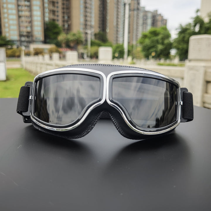 Retro aviator motorcycle goggles with anti-fog UV protection and padded frame Bowlift