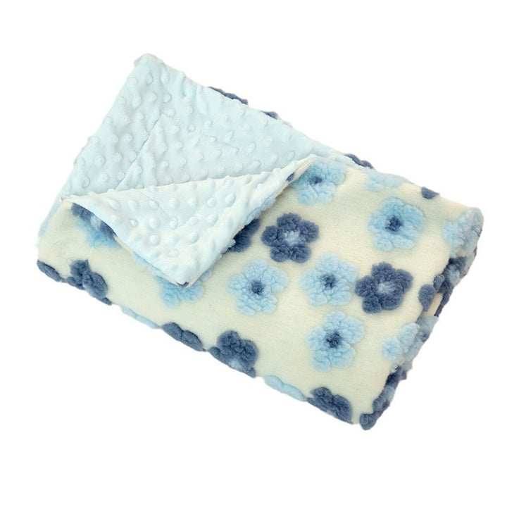 Ladies soft and cuddly microfiber blanket with floral pattern Bowlift
