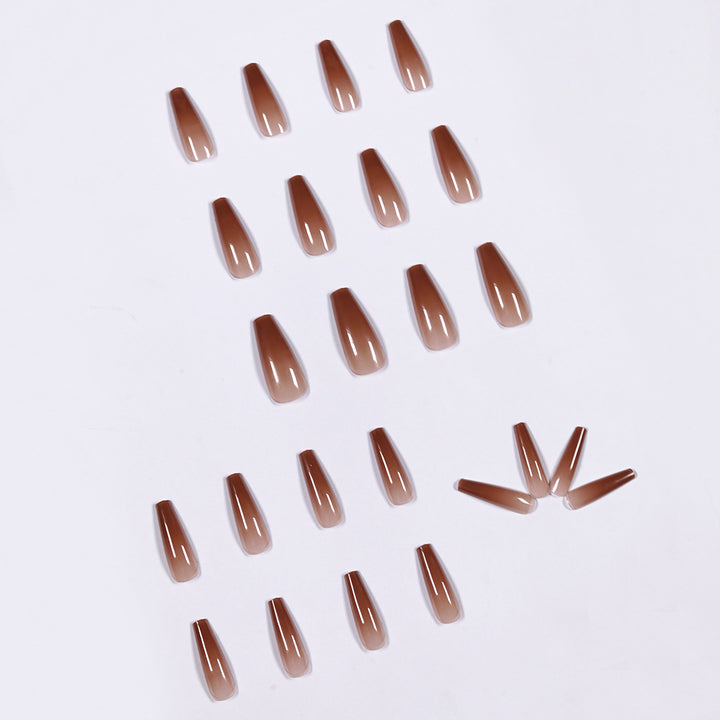 Luxurious artificial nails in modern stiletto design Bowlift