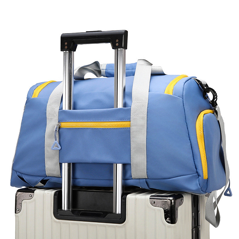 Sporty and Versatile Travel Bag with Multiple Compartments Bowlift