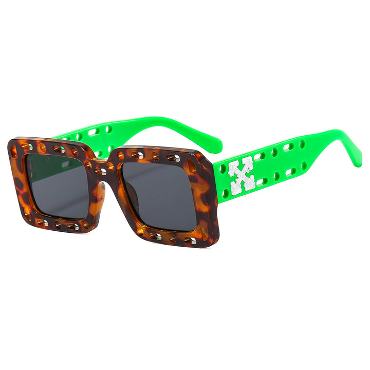 Women's Fashion Sunglasses with Unique Design Bowlift