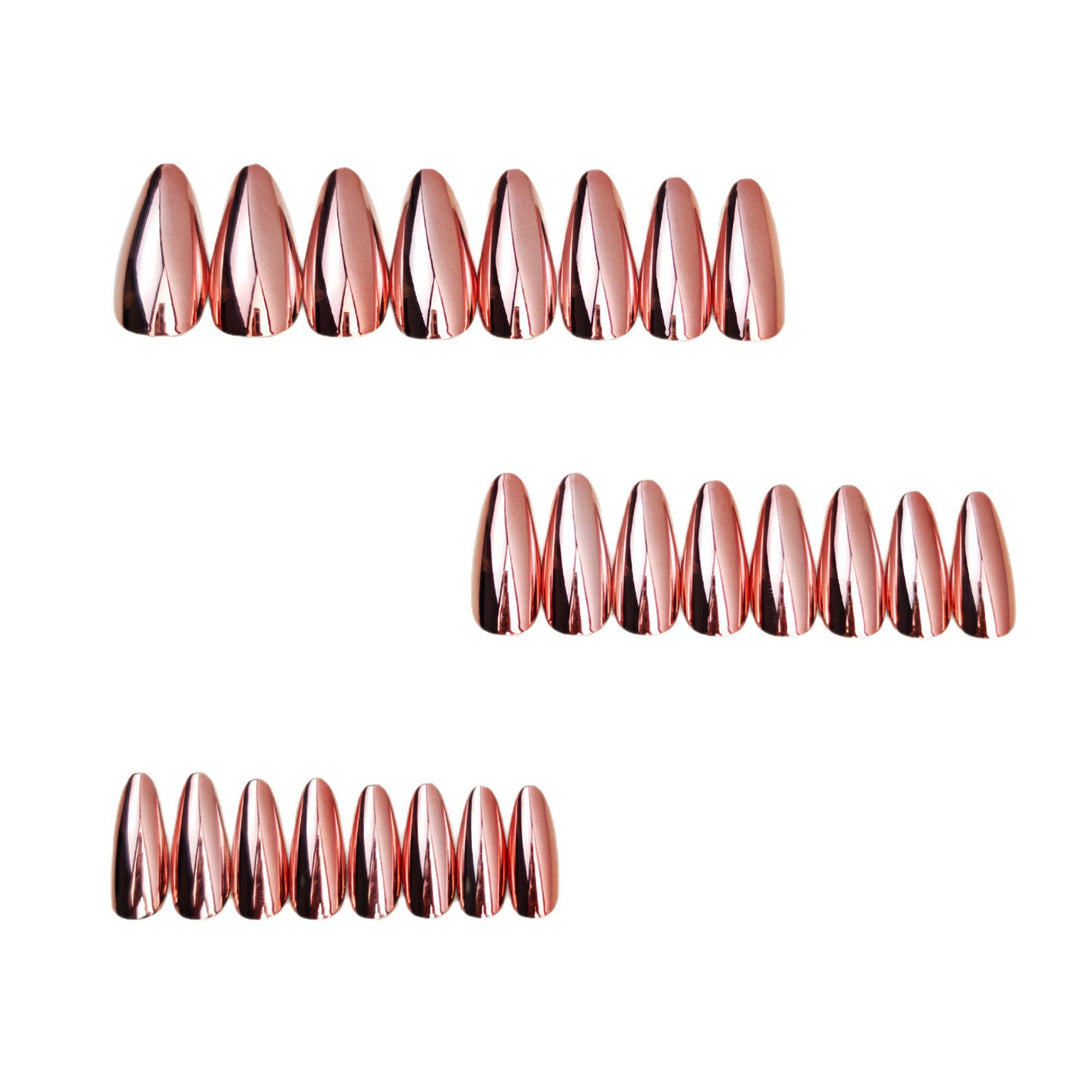 Artificial Nails in Shiny Stiletto Design Bowlift