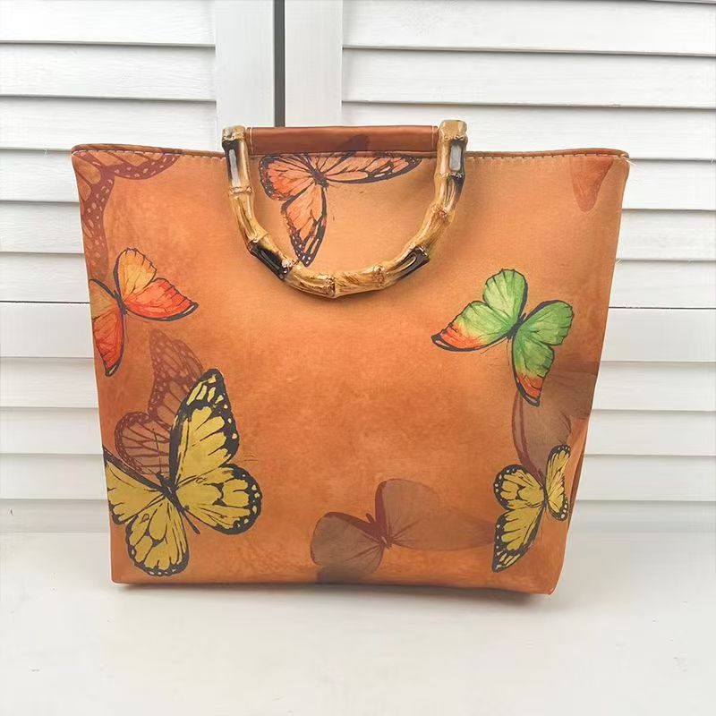 Elegant bag with bamboo handles Bowlift